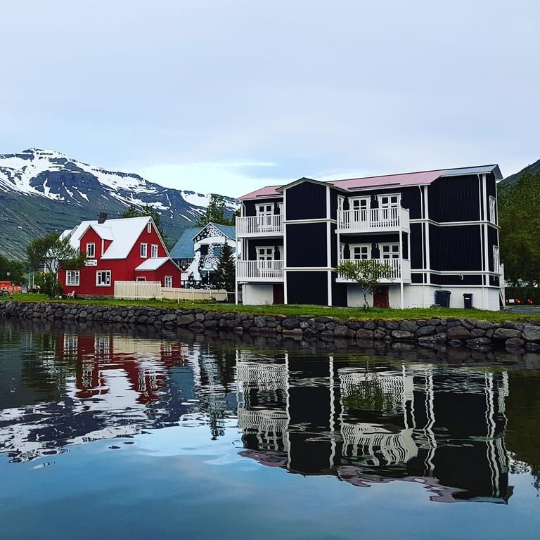 Vith Lonith Guesthouse Seythisfjorthur Exterior photo